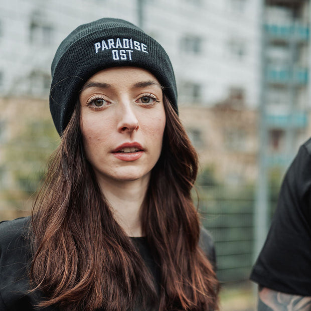 "Paradise Ost" Beanie Schwarz