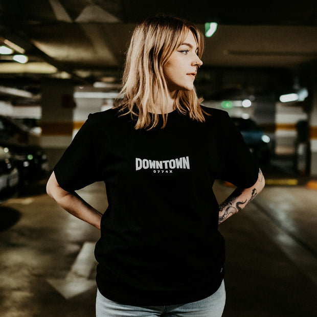"0774X" Tee Schwarz